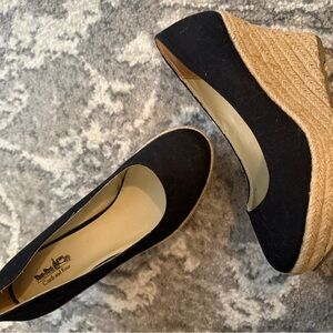 Coach & Four Black Wedges – Women’s Size 7.5